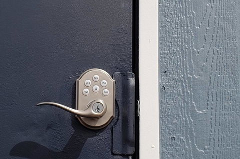 Affordable Retreat Sleeps 2 Near Grand Canyon - Bet 4u 6