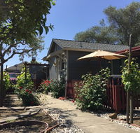 Andrea's Hidden Cottage