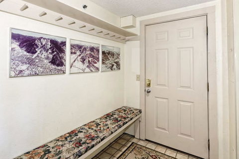 55 Upper Woodbridge Rd Unit F-4 Condo - Click Find 4