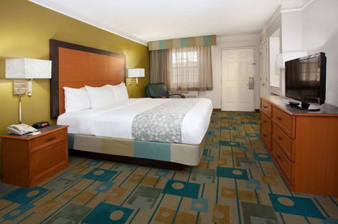 La Quinta Inn By Wyndham Denver Central - Click Find 12