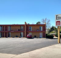 Essex House Motel