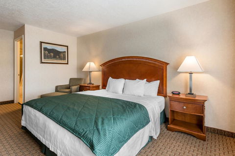 Baymont By Wyndham Fort Morgan - Click Find 1