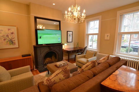 1424 Northwest Townhome #1042 Townhouse - Bet 4u 0